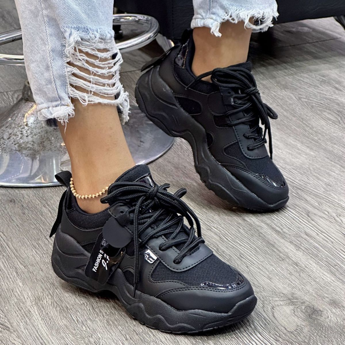 Zapatilla Liviana Plus