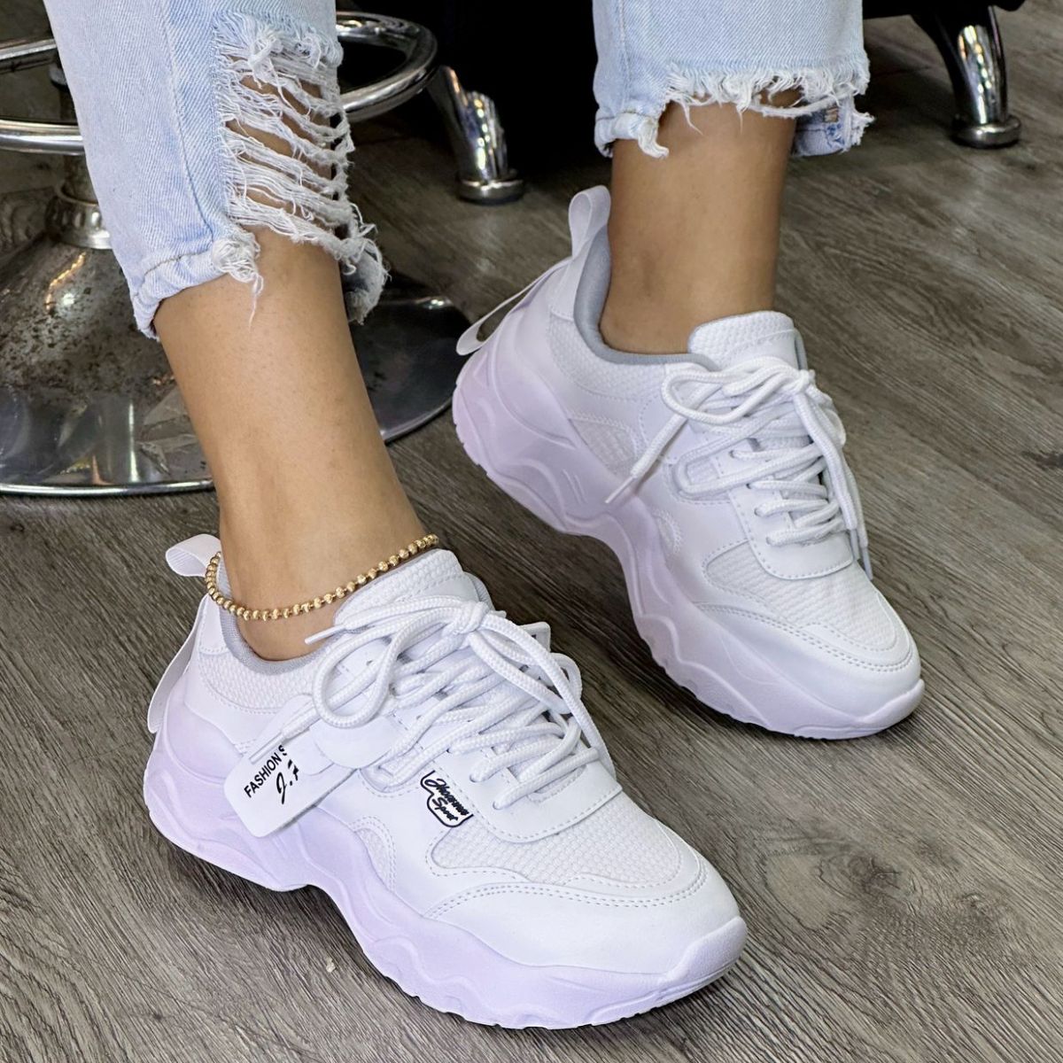Zapatilla Liviana Plus
